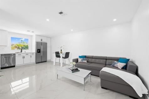 865 NE 23rd Terrace Pompano Beach FL 33062