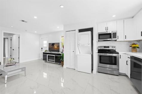 865 NE 23rd Terrace Pompano Beach FL 33062