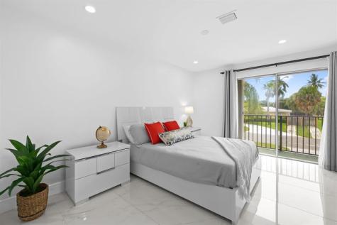 865 NE 23rd Terrace Pompano Beach FL 33062