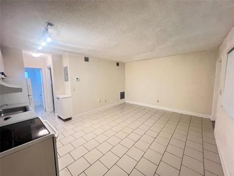 612 NE 29th Drive Wilton Manors FL 33334