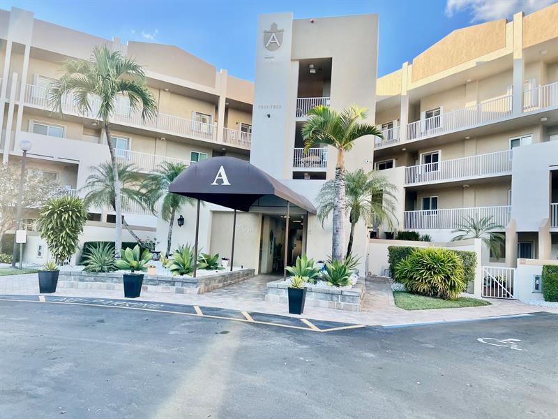 7831 Granville Drive Tamarac FL 33321