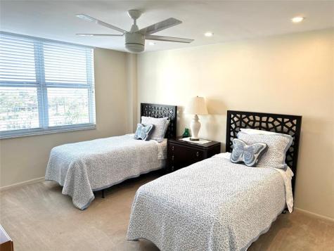 1 Las Olas Circle Fort Lauderdale FL 33316