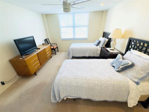 1 Las Olas Circle Fort Lauderdale FL 33316