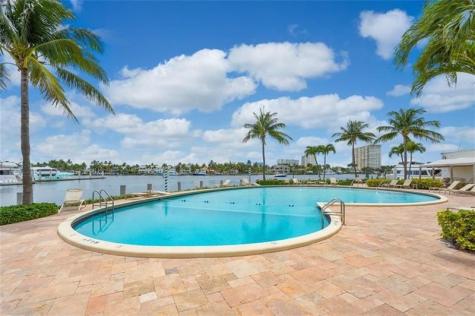 1 Las Olas Circle Fort Lauderdale FL 33316