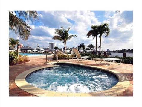 1 Las Olas Circle Fort Lauderdale FL 33316