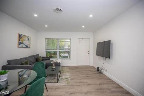 19 NE 16th Street Fort Lauderdale FL 33304