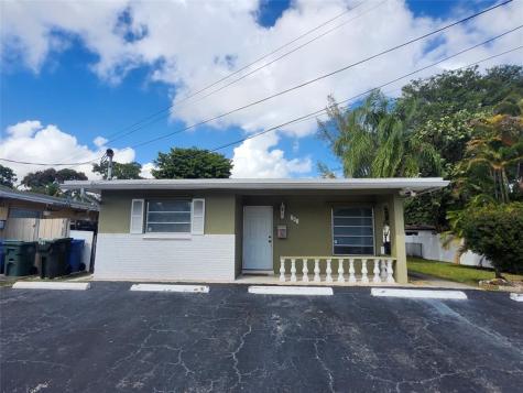 701 NE 36th Street Oakland Park FL 33334