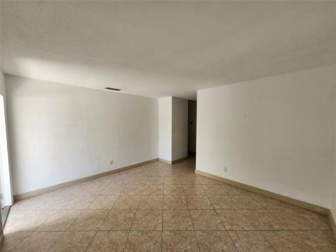701 NE 36th Street Oakland Park FL 33334