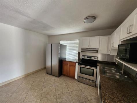 701 NE 36th Street Oakland Park FL 33334
