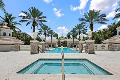 10295 Trianon Place Wellington FL 33449
