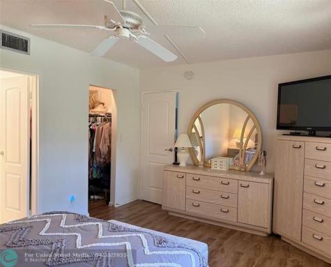 1055 Country Club Drive Margate FL 33063