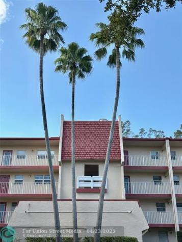 1055 Country Club Drive Margate FL 33063