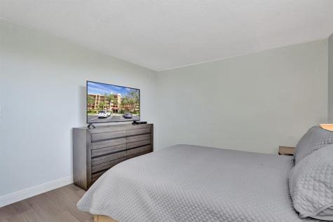 955 Dotterel Road Delray Beach FL 33444