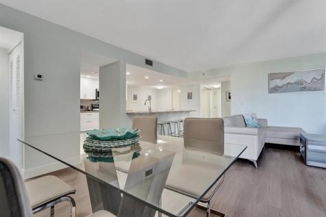 955 Dotterel Road Delray Beach FL 33444