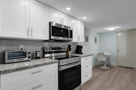 955 Dotterel Road Delray Beach FL 33444