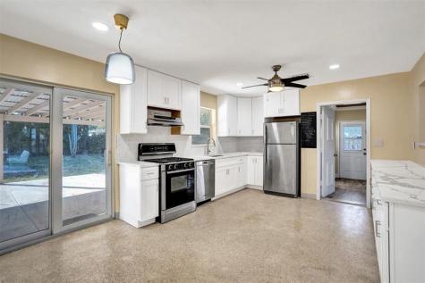 820 SE 4th Avenue Delray Beach FL 33483
