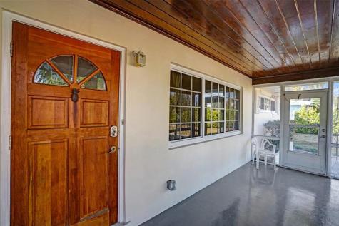 820 SE 4th Avenue Delray Beach FL 33483