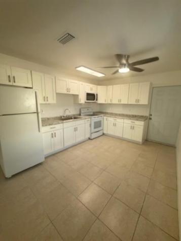 810 SW 5th Avenue Delray Beach FL 33444