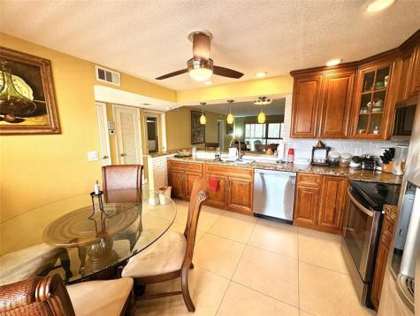 271 S Hollybrook Drive Pembroke Pines FL 33025