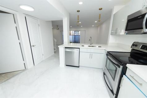 8939 NW 23rd Street Coral Springs FL 33065