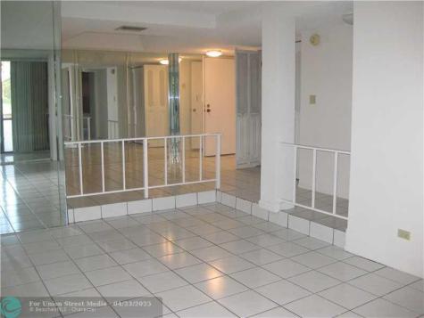 3750 Inverrary Drive Lauderhill FL 33319