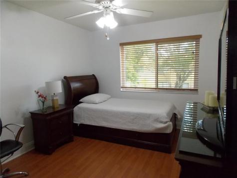 159 Lakeview Drive Weston FL 33326