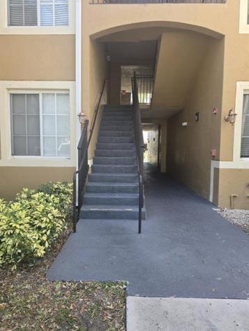 7970 N Nob Hill Road Tamarac FL 33321