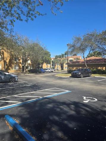 7970 N Nob Hill Road Tamarac FL 33321
