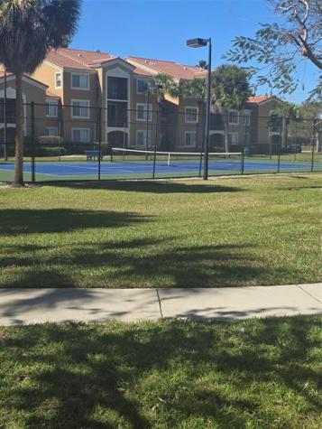 7970 N Nob Hill Road Tamarac FL 33321