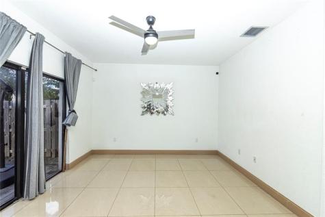 20920 NE 8th Avenue Miami FL 33179