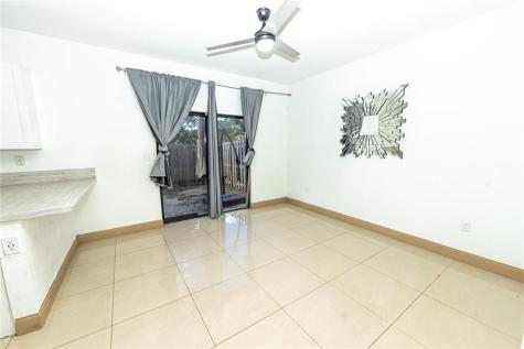 20920 NE 8th Avenue Miami FL 33179