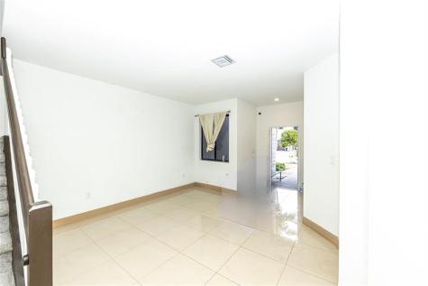20920 NE 8th Avenue Miami FL 33179