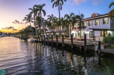 2430 Castilla Isle Fort Lauderdale FL 33301