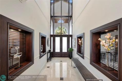 2430 Castilla Isle Fort Lauderdale FL 33301