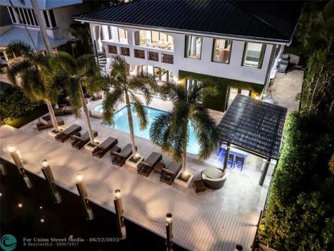 2430 Castilla Isle Fort Lauderdale FL 33301