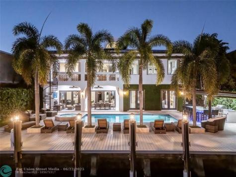2430 Castilla Isle Fort Lauderdale FL 33301