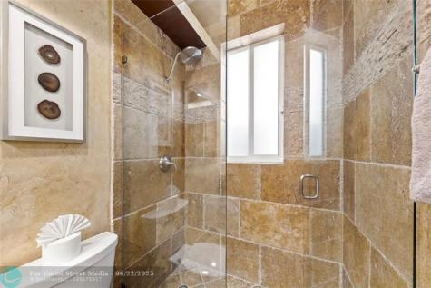 2430 Castilla Isle Fort Lauderdale FL 33301