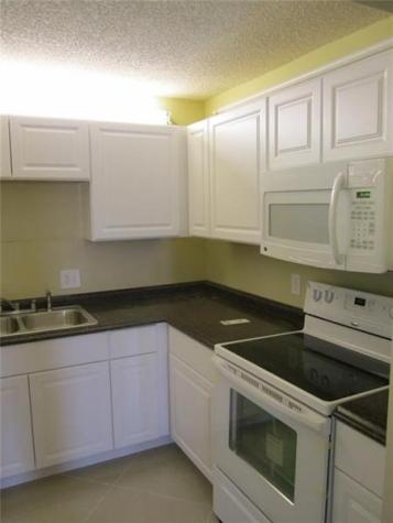 527 Shady Pine Way Greenacres FL 33415