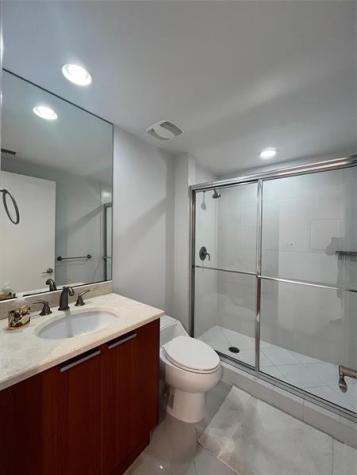 2650 Lake Shore Drive Riviera Beach FL 33404