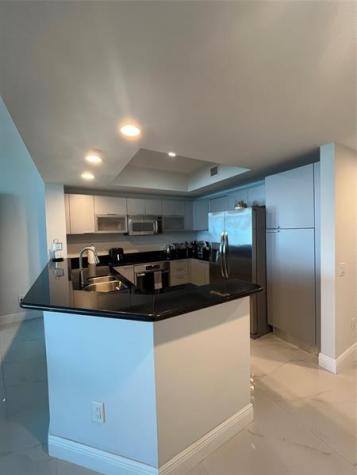 2650 Lake Shore Drive Riviera Beach FL 33404