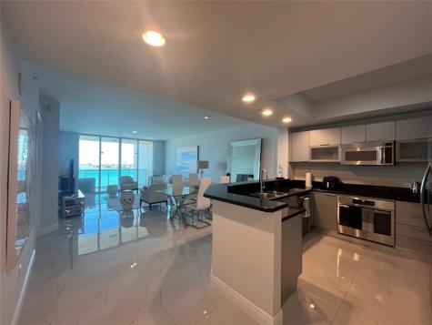 2650 Lake Shore Drive Riviera Beach FL 33404