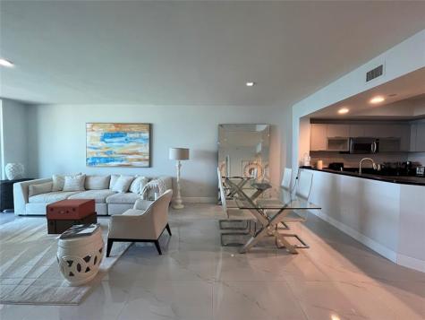 2650 Lake Shore Drive Riviera Beach FL 33404