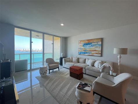 2650 Lake Shore Drive Riviera Beach FL 33404