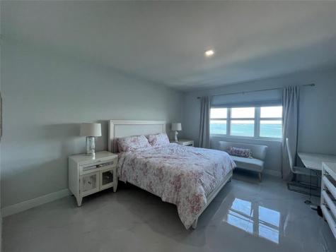 2650 Lake Shore Drive Riviera Beach FL 33404