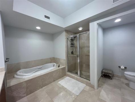2650 Lake Shore Drive Riviera Beach FL 33404