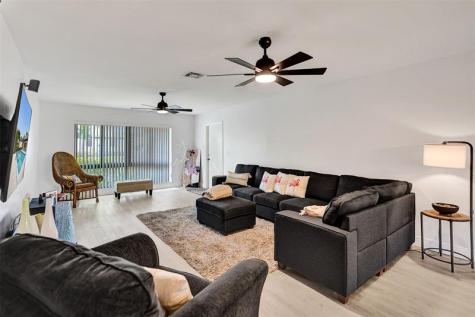 4840 Greentree Lane Boynton Beach FL 33436