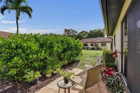 4840 Greentree Lane Boynton Beach FL 33436