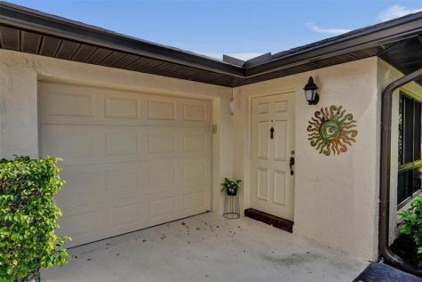 4840 Greentree Lane Boynton Beach FL 33436