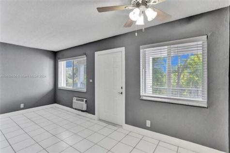 1816 E Oakland Park Boulevard Oakland Park FL 33306