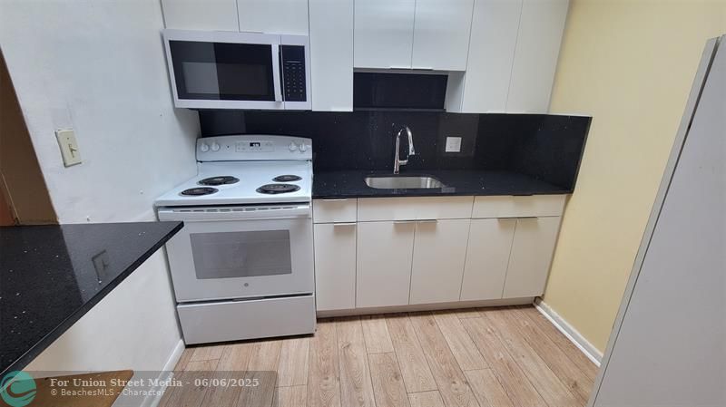 151 SW 135th Terrace Pembroke Pines FL 33027